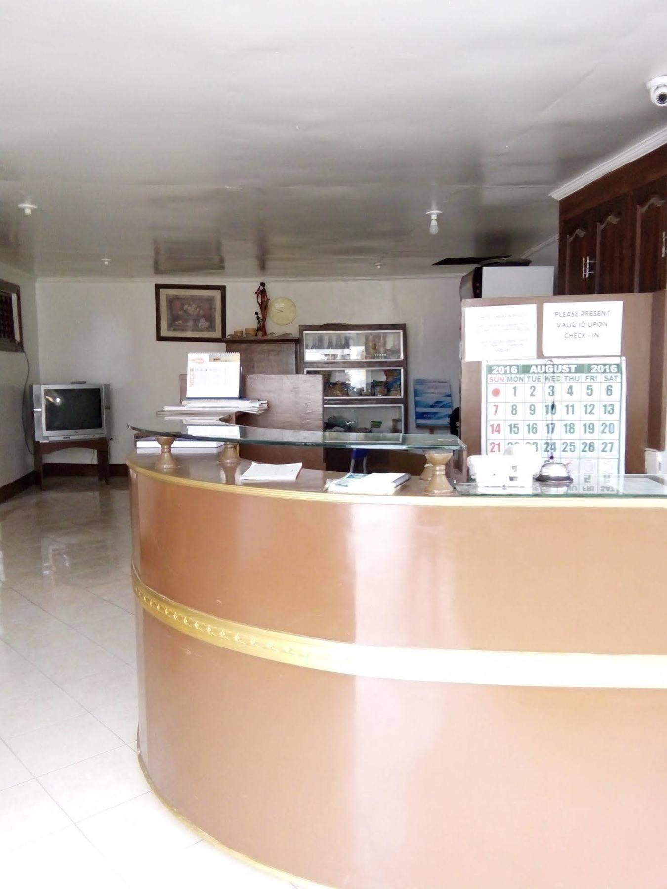 אורמוק Bayview Inn מראה חיצוני תמונה